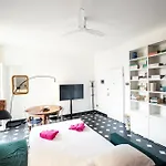 Vico Nuovo Nunziata Apartmán *
