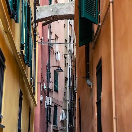 Vico Nuovo Nunziata Genova